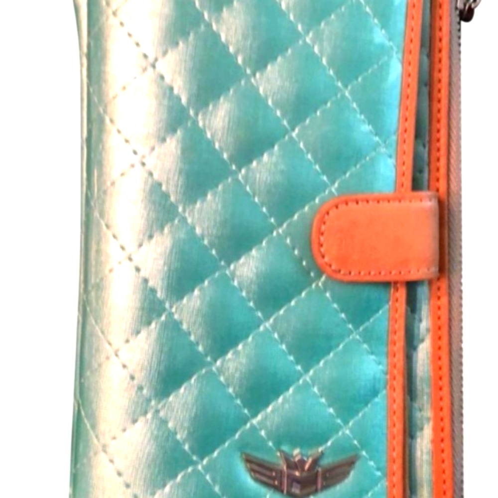 Consuela Slim Wallet
